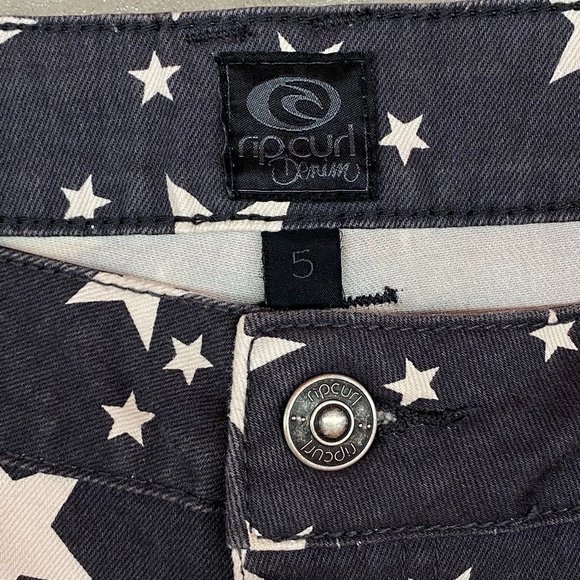 Rip Curl cut off raw hem denim shorts Sz 5 - Picture 3 of 5